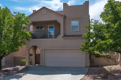 7105 Alexandria Drive NE, Albuquerque
