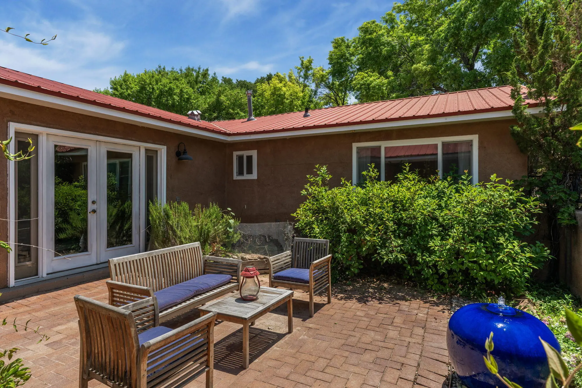310 Country Lane
