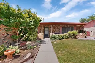 3709 Valerie Place NE 