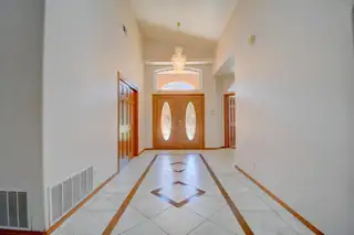 12700 Punta De Vista Place NE 