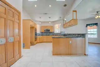 12700 Punta De Vista Place NE 