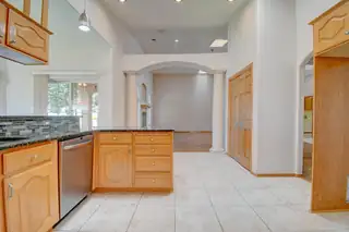 12700 Punta De Vista Place NE 