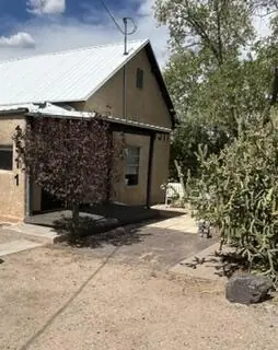 1511 Blake Road SW