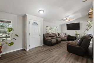 33 Jennifer Drive 