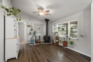 33 Jennifer Drive 