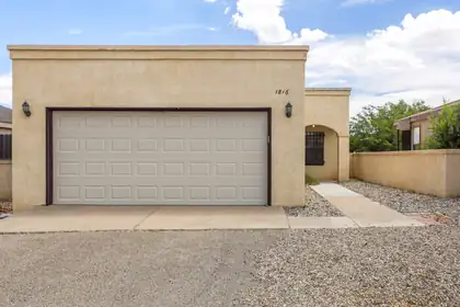 1816 Peach Road NE, Rio Rancho