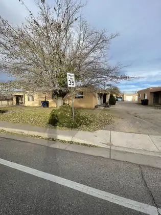 610 San Pedro Drive SE, Albuquerque