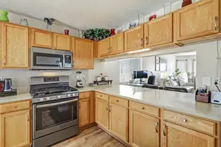 1614 Villa Camilla NE 
