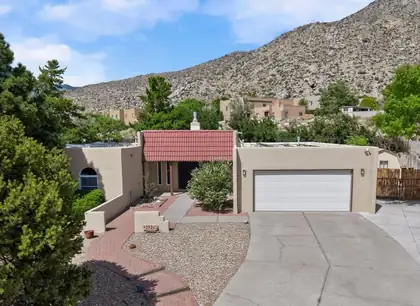 2524 Madre Drive NE, Albuquerque