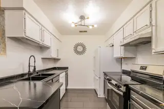 2900 Vista Del Rey NE UNIT 29C 