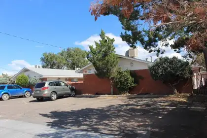 328 Charleston Street SE, Albuquerque