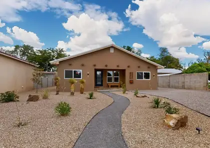 1423 Van Cleave Road NW, Albuquerque