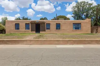 815 Rio Vista Circle SW 