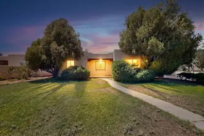 629 Dartmouth Drive NE, Albuquerque