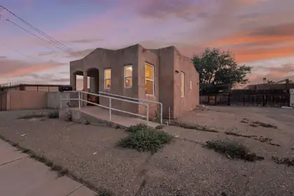 522 Montano Road NW, Albuquerque 