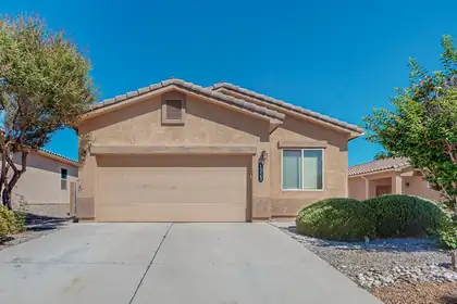 8323 Mock Heather Road NW, Albuquerque