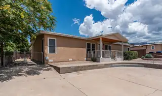 6517 San Francisco Road NE 