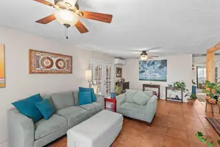 10502 Snowheights Boulevard NE 