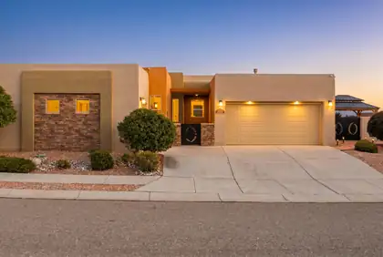 6102 Pecos Trail Drive NE, Rio Rancho