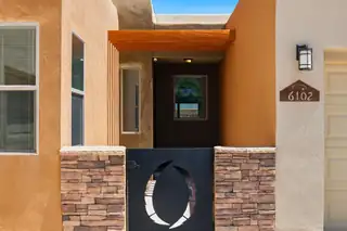 6102 Pecos Trail Drive NE 