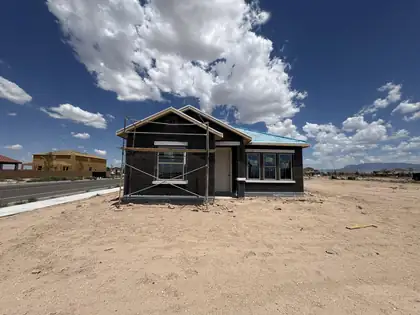 6120 Diebenkorn Drive SE, Albuquerque