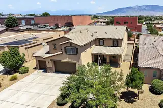 1704 Roble Drive SE 