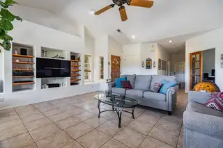 11 Monte Verde Road 