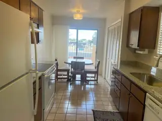 28 Casa Hermosa Drive NE 