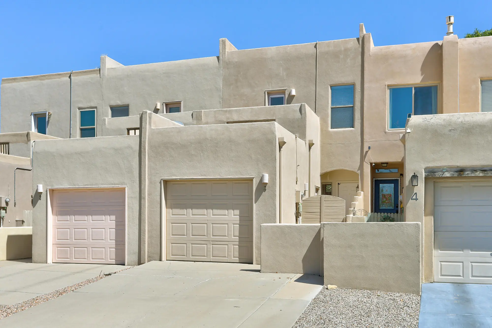 4211 Pitt Place NE UNIT 3