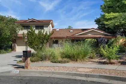 3929 Doroteo Place NE, Albuquerque