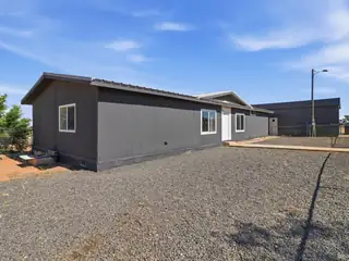 24 Griffin Road 