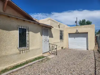 1306 Los Tomases Drive NW, Albuquerque