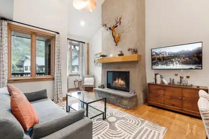 116 Sutton Place 504, Taos Ski Valley