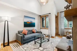 116 Sutton Place 504 