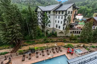 116 Sutton Place 504 