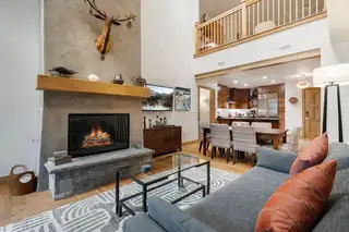 116 Sutton Place 504 
