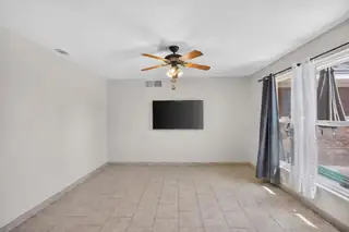 12017 Apache Avenue NE 