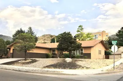 1100 Turner Drive NE, Albuquerque