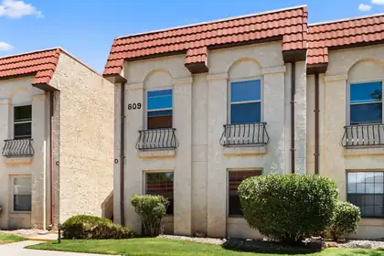 809 Country Club Drive SE APT 1D, Rio Rancho