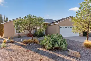 1265 Parkview Drive 