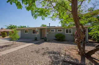 4128 Sunland Circle NW 