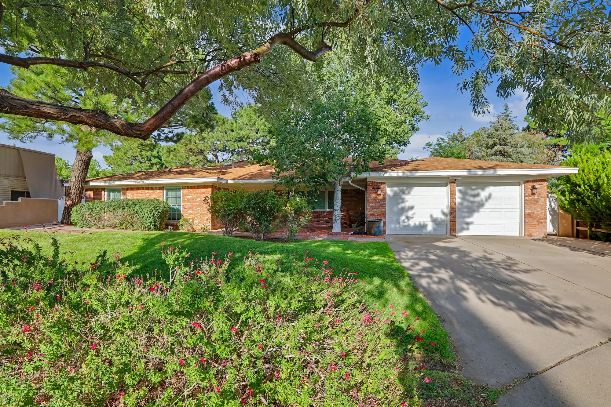 7820 Charger Trail NE