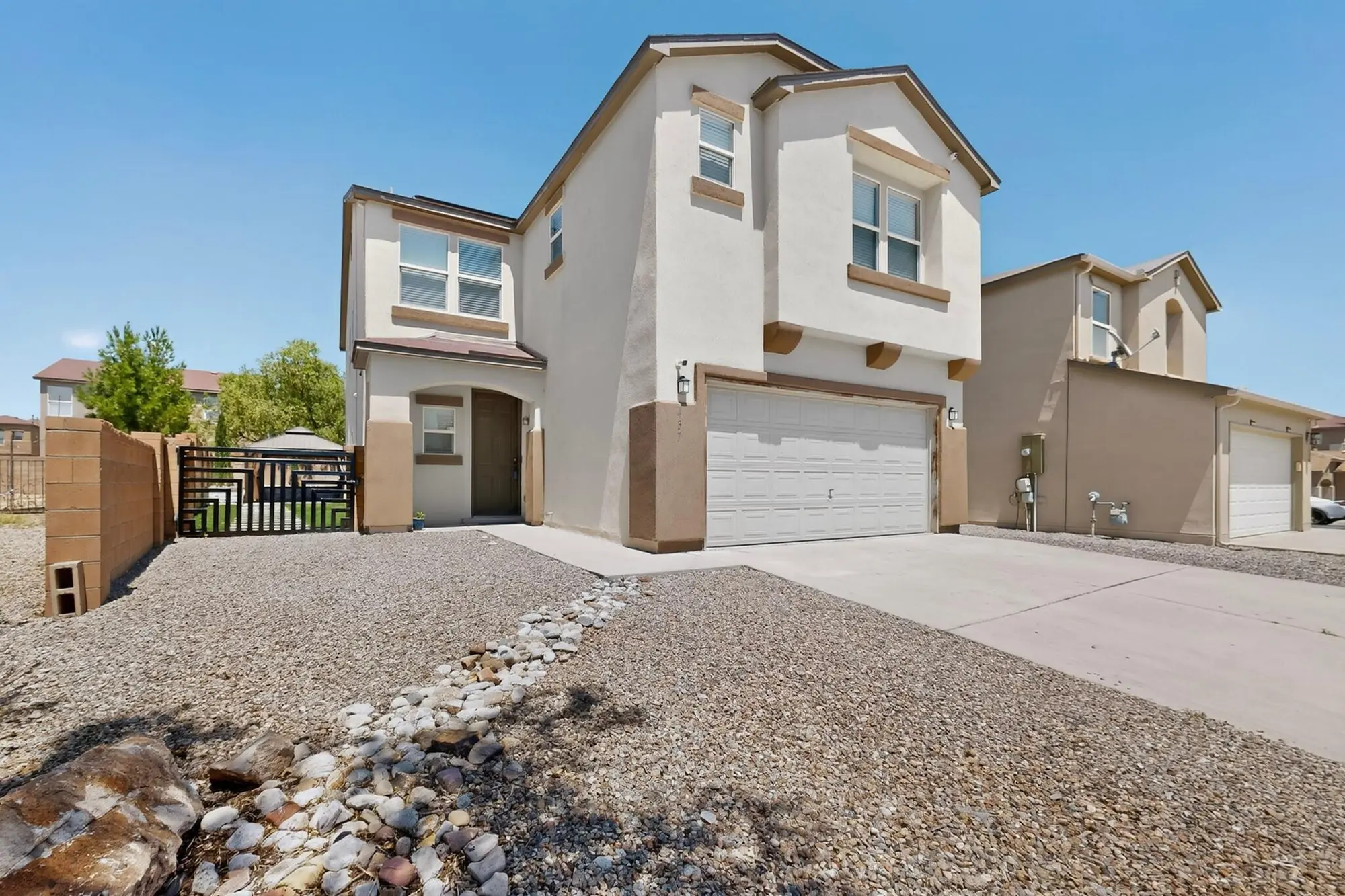 437 Luminoso Drive NW