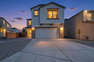 437 Luminoso Drive NW 