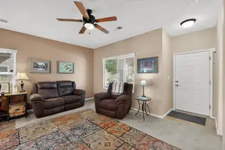 10808 Fort Point Lane NE 