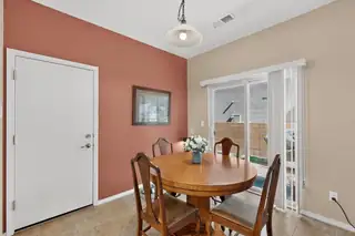 10808 Fort Point Lane NE 