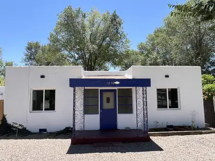1230 Montrose Place SW, Albuquerque