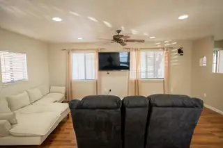 1142 Calle Palo Verde 