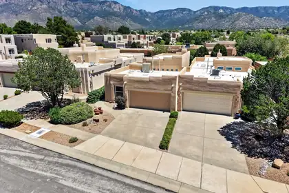 6412 Chaco Ridge Place NE, Albuquerque