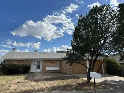 10004 Malaguena Lane NE, Albuquerque